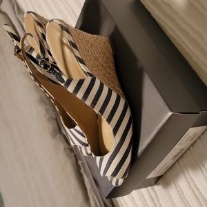 Ann Taylor Aileen Slingback Wedge. Navy blue/white stripe.  Size 8. Like new.